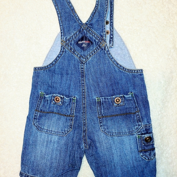 Boy's 3-6mo Overalls Set - Picture 3 of 13